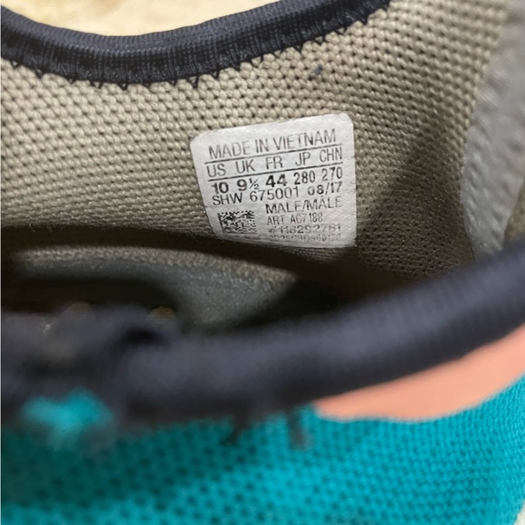 Pharrell Williams Adidas Collaboration Light Blue and Pink Shoes - Picture 7 of 12